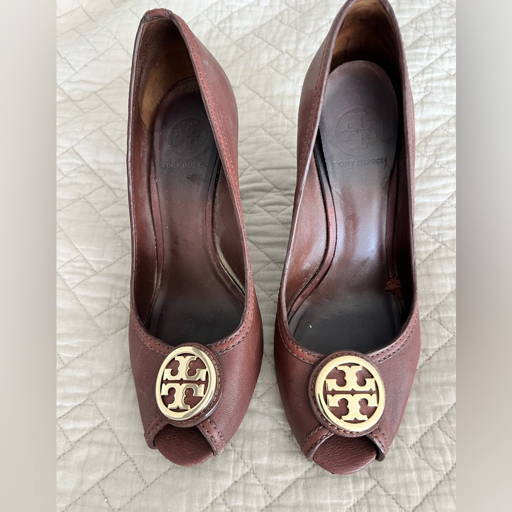 Tory Burch Women's Brown Peep-Toe Heels